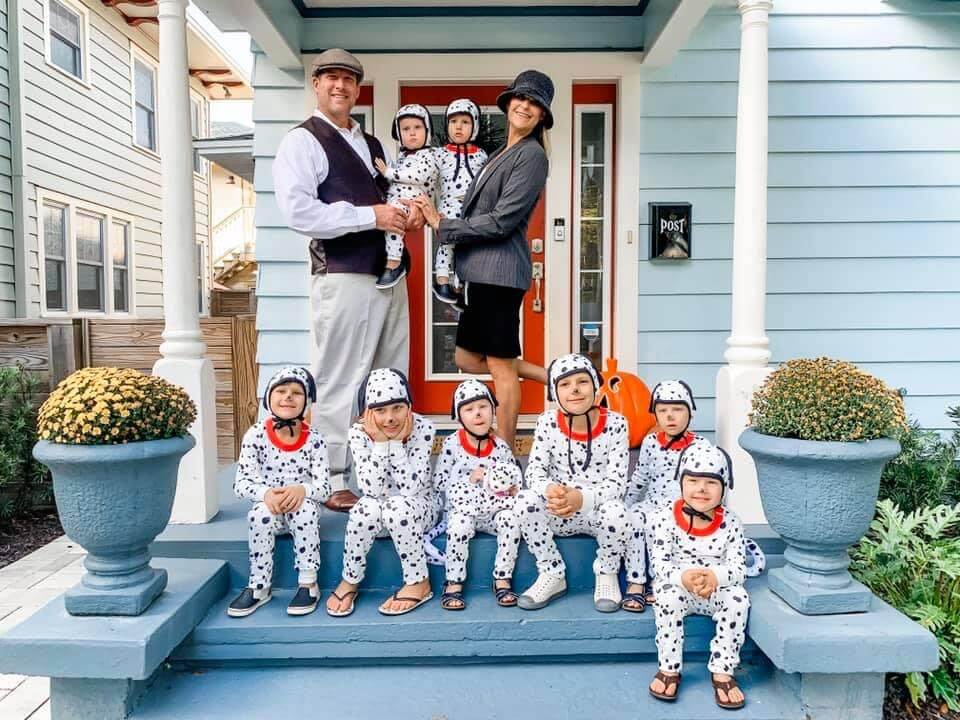 kelly-meinke-family-halloween-costumes-dalmations